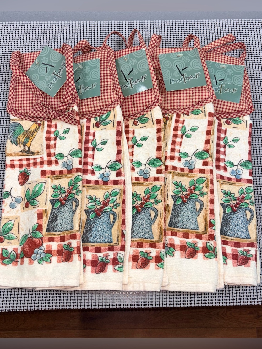 Vintage Home Trends Rooster Hanging Kitchen Towels Set of 5 NWT
